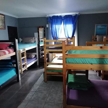 Mile Crunchers Backpackers & Hostelling Mosselbaai Buitenkant foto