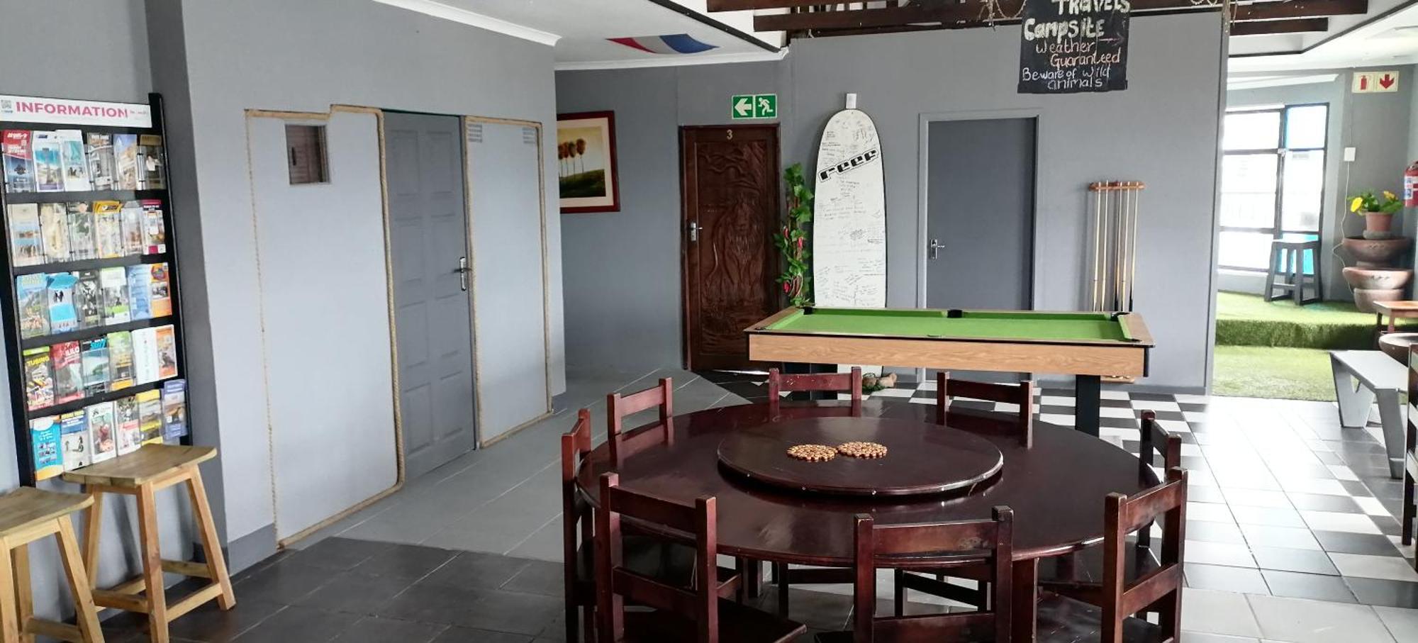 Mile Crunchers Backpackers & Hostelling Mosselbaai Buitenkant foto