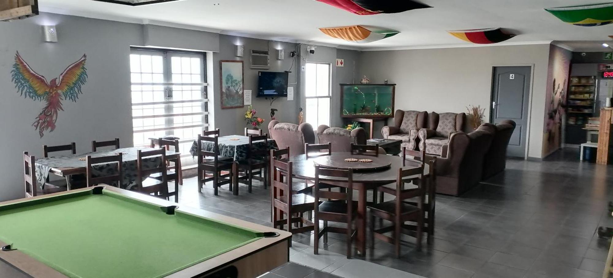 Mile Crunchers Backpackers & Hostelling Mosselbaai Buitenkant foto