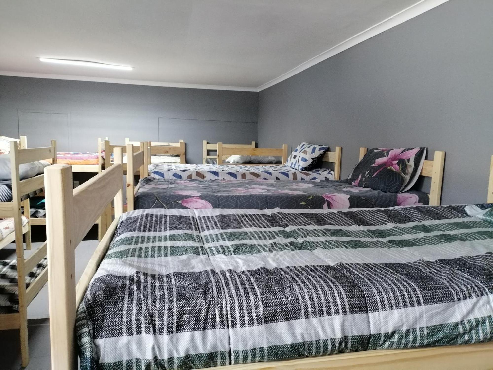 Mile Crunchers Backpackers & Hostelling Mosselbaai Buitenkant foto