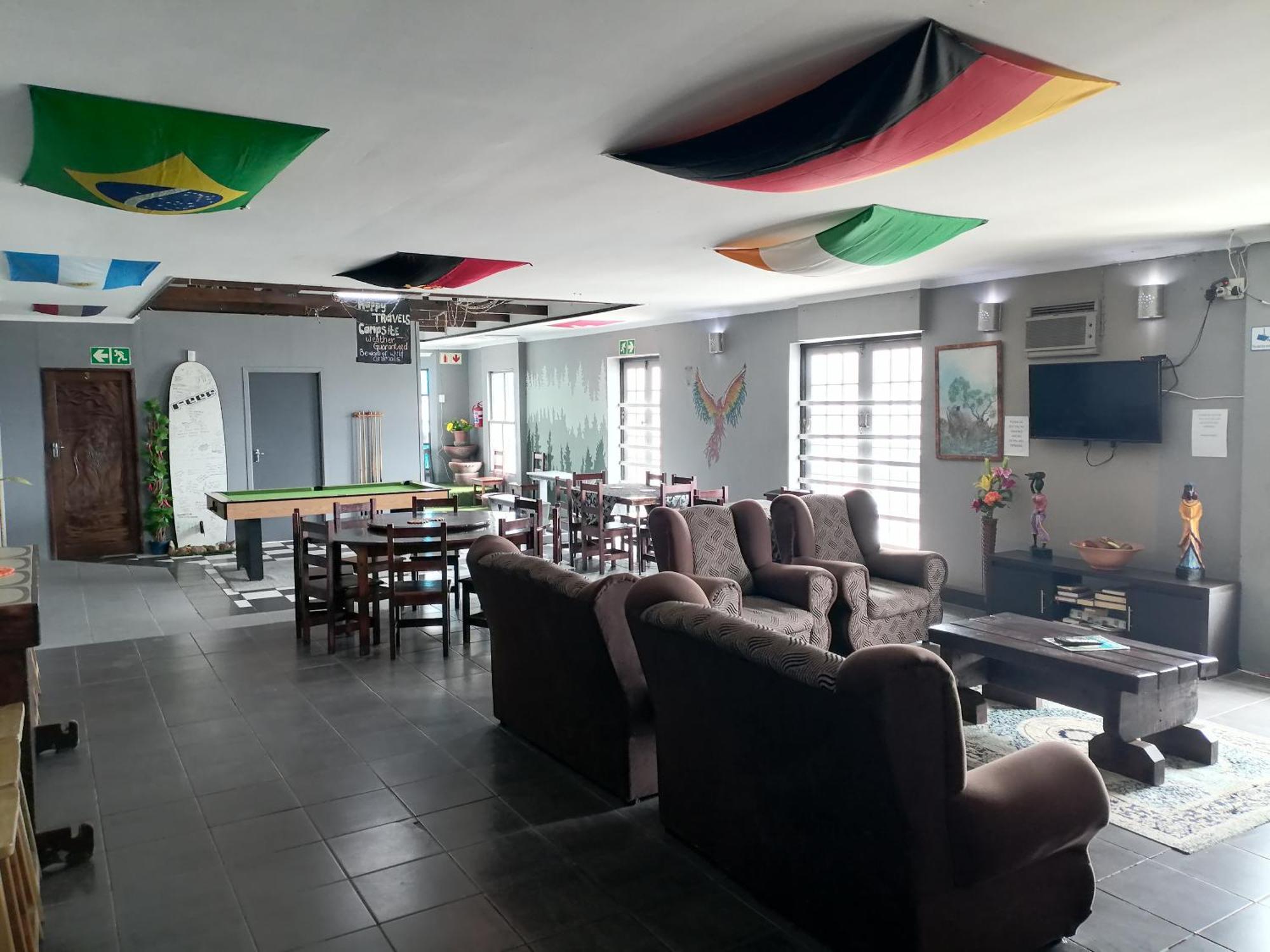 Mile Crunchers Backpackers & Hostelling Mosselbaai Buitenkant foto